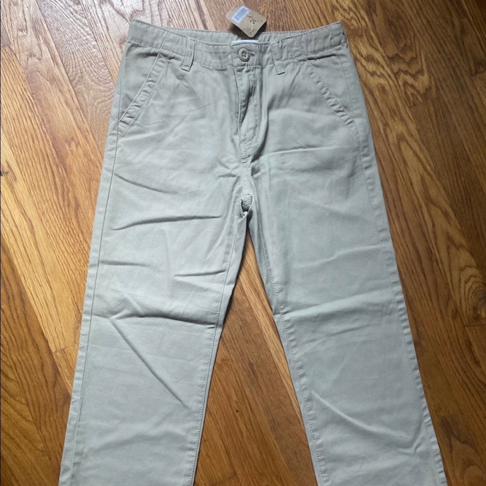 BNWT Crazy 8 chinos